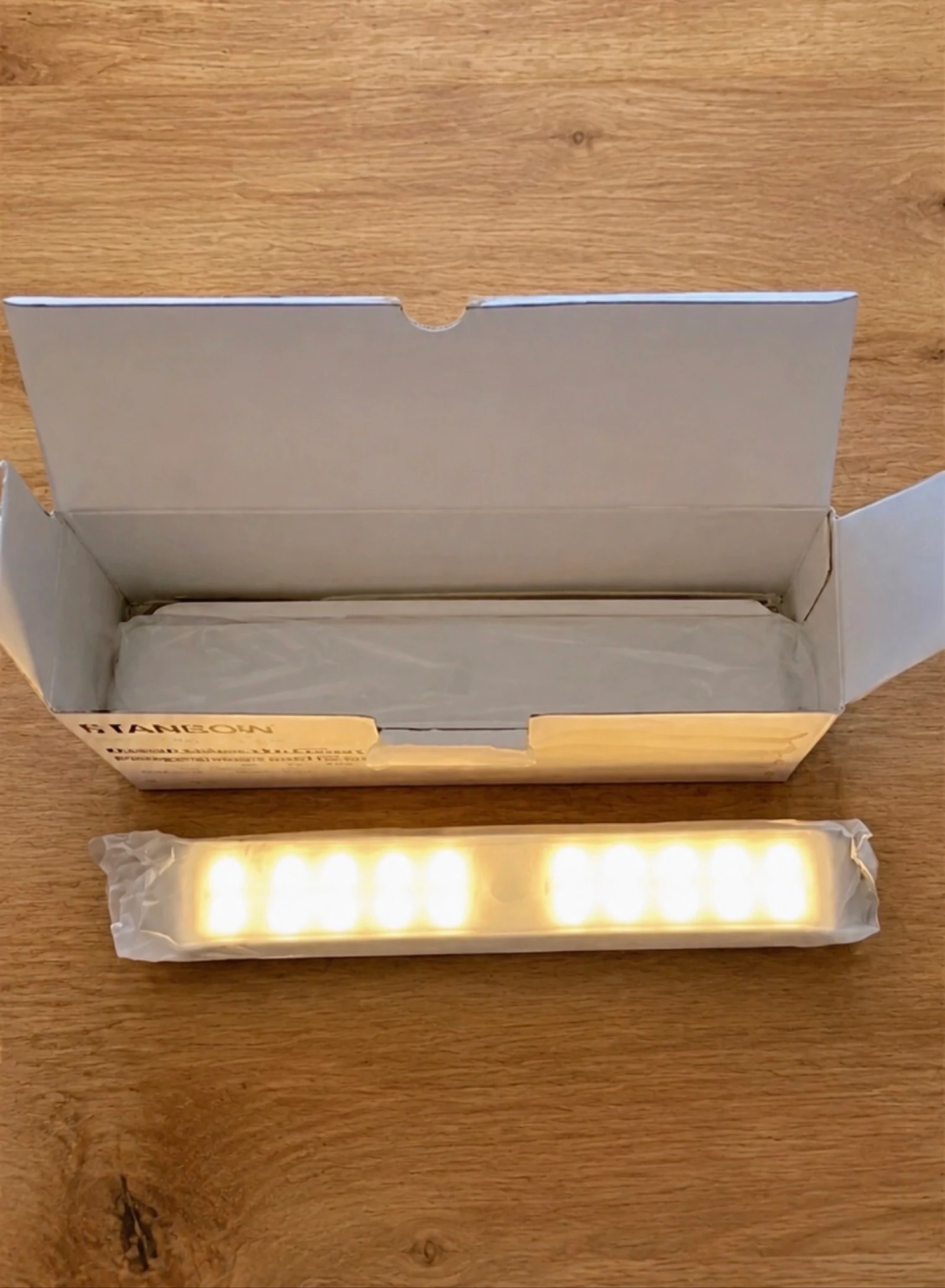 4 luces LED Stanbow • Sensor de Movimiento • USB recargable •  Armario • Cocina • 2700K – photo 2